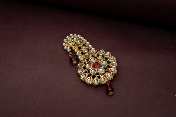 Red Gleaming Jewel Pin