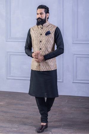 Printed Vest & Solid Black Kurta