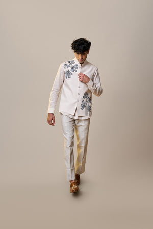 Ivory Geometric Bloom