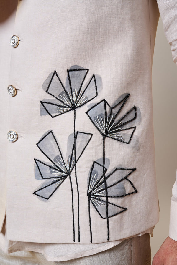 Ivory Geometric Bloom