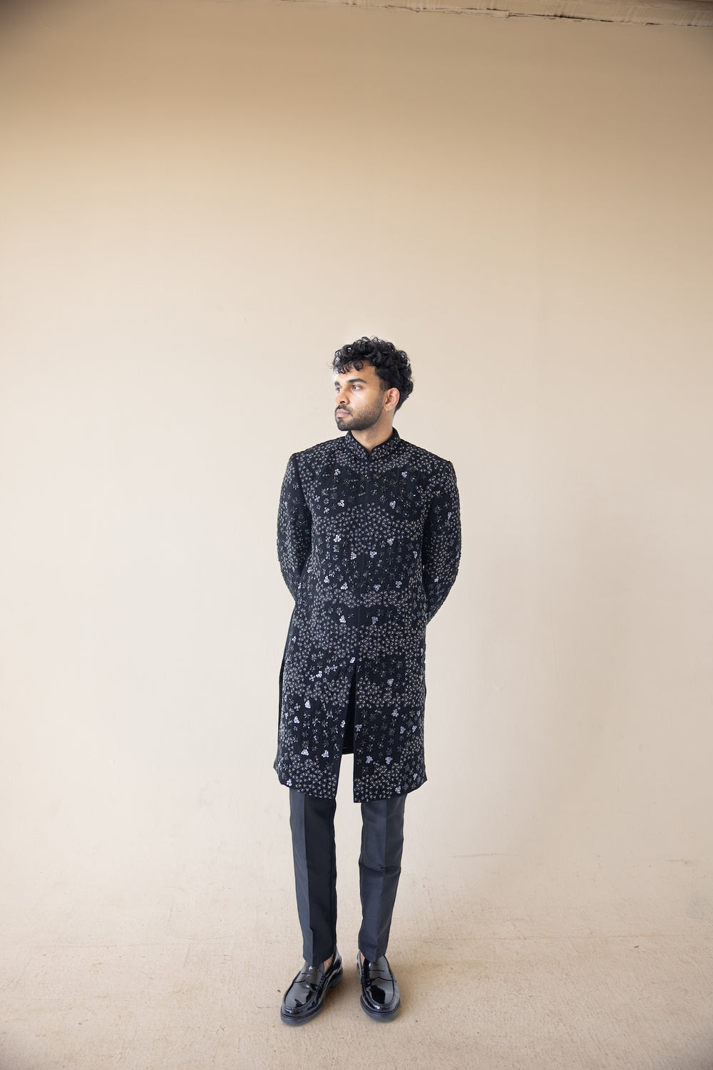 Noir Majesty Sherwani