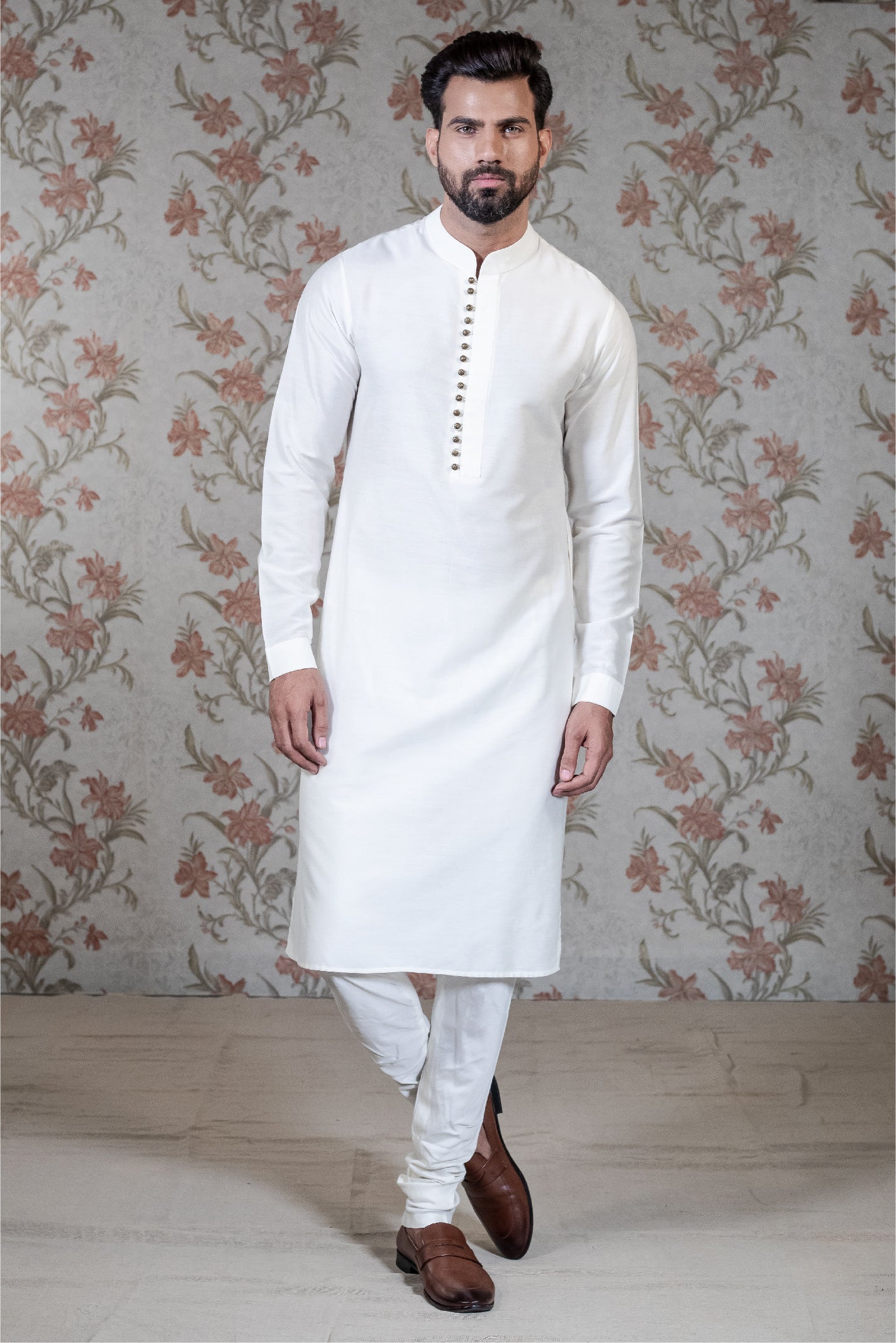 Buy Ivory Katan Silk Textured Kurta With Trouser For Men by Tarun Tahiliani  Online at Aza Fashions.